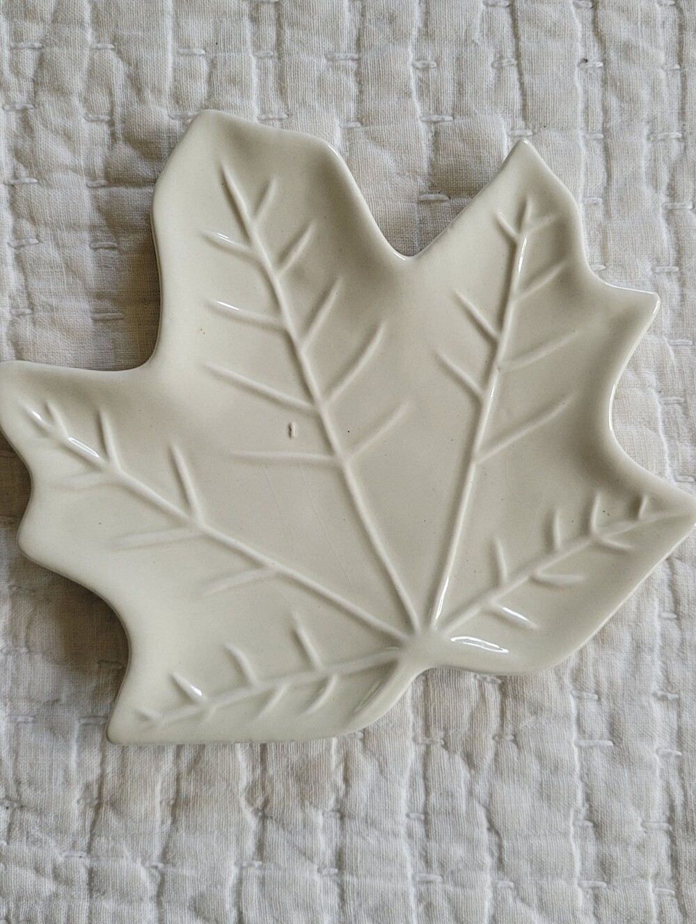 Small Cream Leaf Plate Soap Dish Fall Autumn Decor